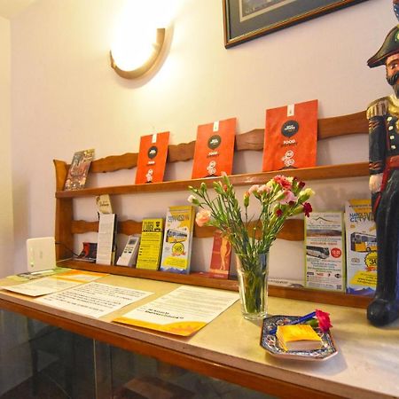 Appartamento Sirio Naples Luaran gambar